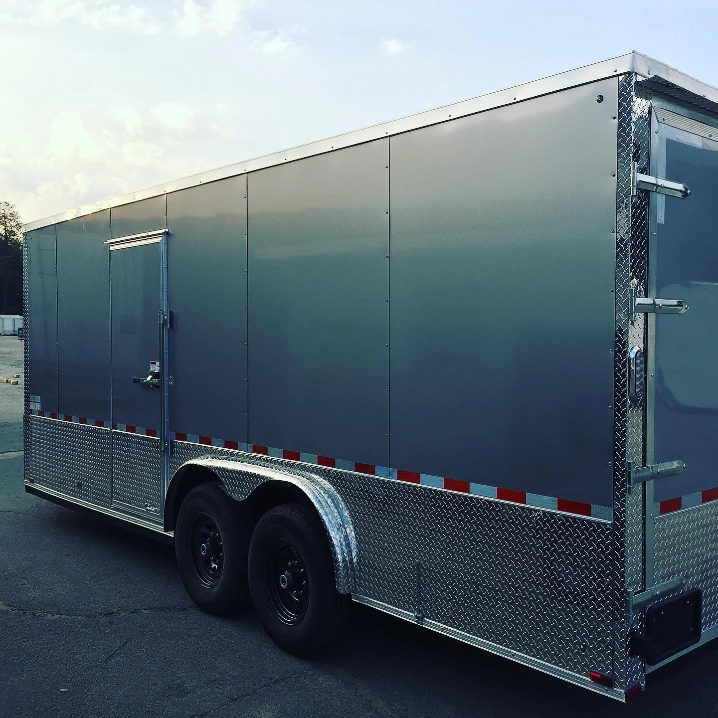 Arising Industries Trailers Arising Industries Trailers